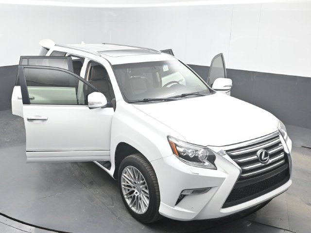 Used 2018 Lexus GX 460 Luxury w/ Preferred Accessory Package AWD/4WD image 54