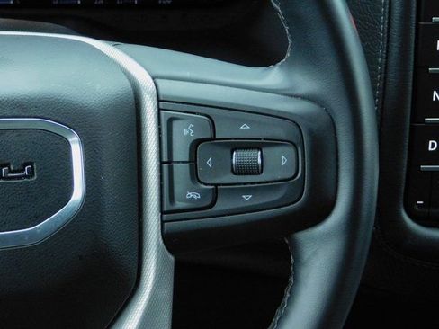 Used 2023 GMC Yukon Denali image 18