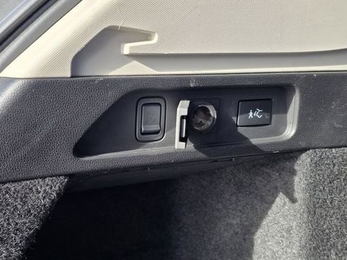 Used 2022 Acura MDX SH-AWD w/ Advance Package image 31