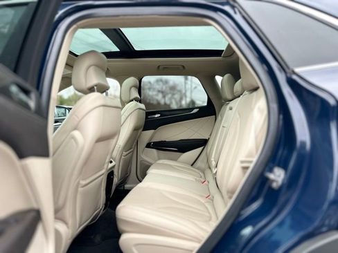 Used 2018 Lincoln MKC Reserve w/ Lincoln MKC Climate Package AWD/4WD image 19