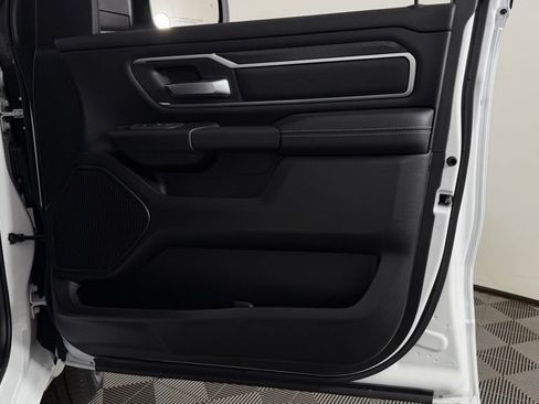 New 2026 RAM 1500 4x4 Crew Cab image 30