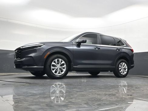 Used 2025 Honda CR-V LX image 44
