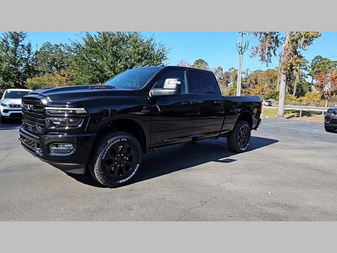 New 2026 RAM 2500 Laramie w/ Night Edition AWD/4WD image 39