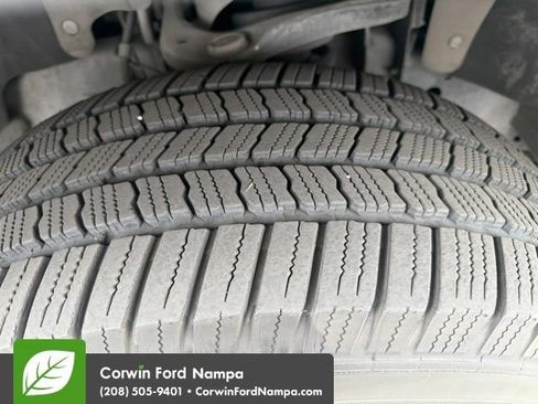 Used 2018 Ford F150 Lariat w/ Equipment Group 502A Luxury AWD/4WD image 10