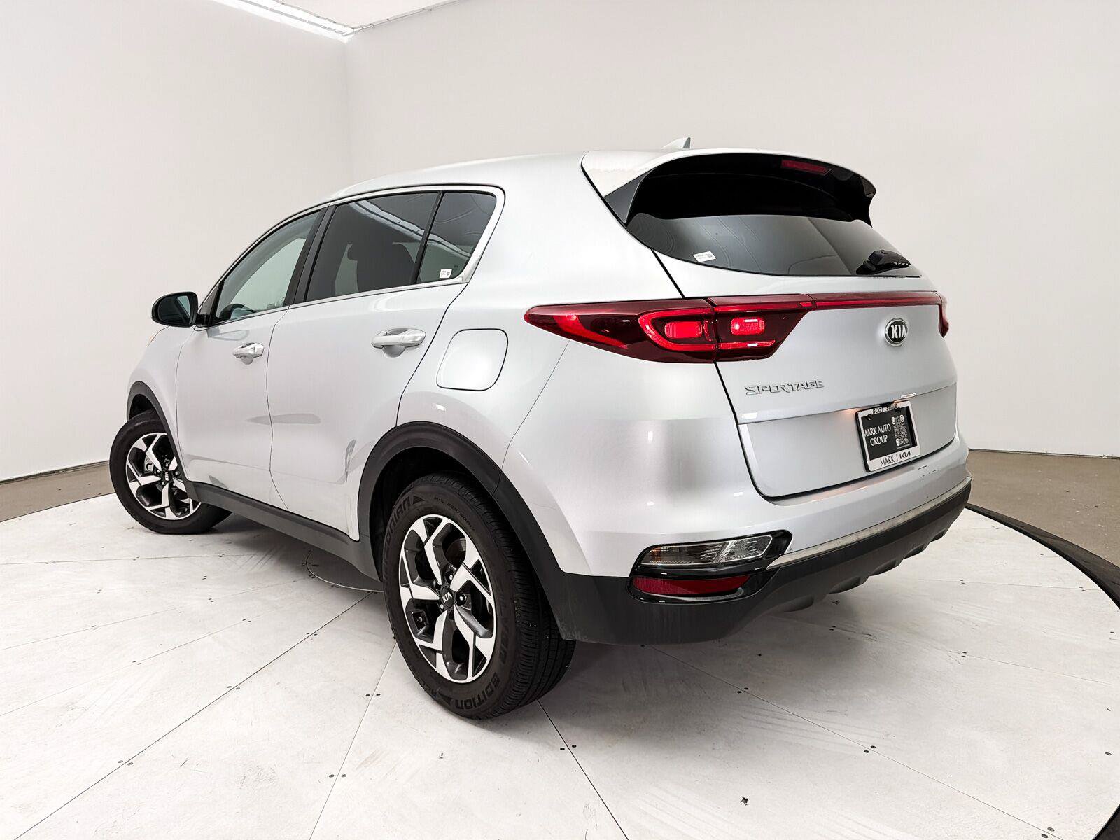 Used 2020 Kia Sportage LX FWD image 6