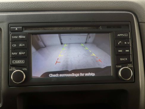 Used 2017 Nissan NV 3500 SL RWD image 22