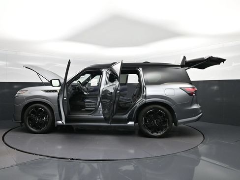 New 2026 INFINITI QX80 4WD w/ Sport Exterior Package image 49