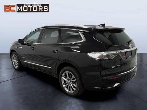 Used 2024 Buick Enclave Avenir w/ Avenir Technology Package AWD/4WD image 4