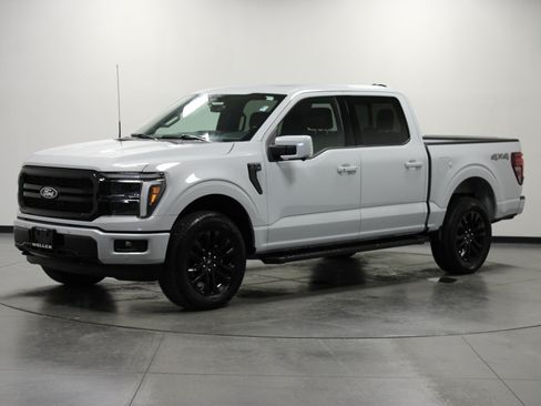 Used 2025 Ford F150 Lariat AWD/4WD image 8