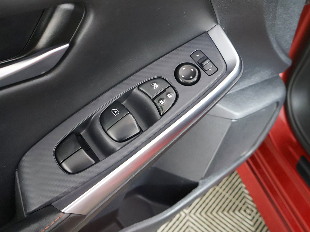 Used 2024 Nissan Sentra SR FWD image 33