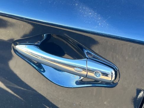 Used 2018 INFINITI QX60 Luxe w/ Premium Plus Package AWD/4WD image 7