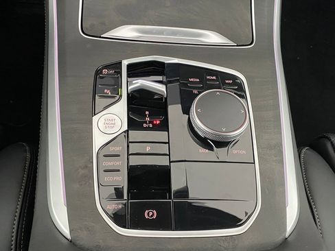 New 2026 BMW X5 sDrive40i w/ Premium Package image 26