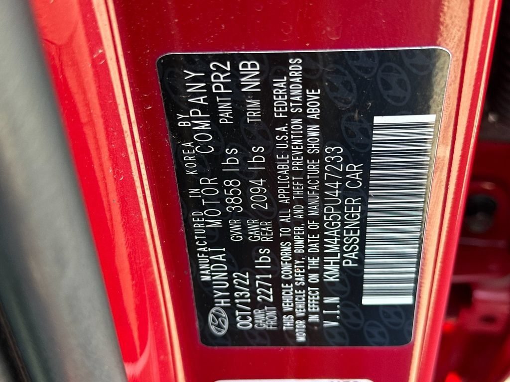 Used 2023 Hyundai Elantra SEL FWD image 26
