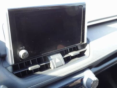 Used 2023 Toyota RAV4 XLE image 15