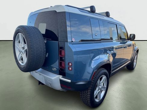 Used 2021 Land Rover Defender 110 S image 4