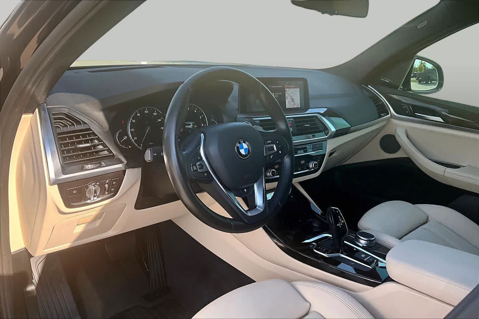 Used 2019 BMW X3 sDrive30i w/ Premium Package RWD image 16