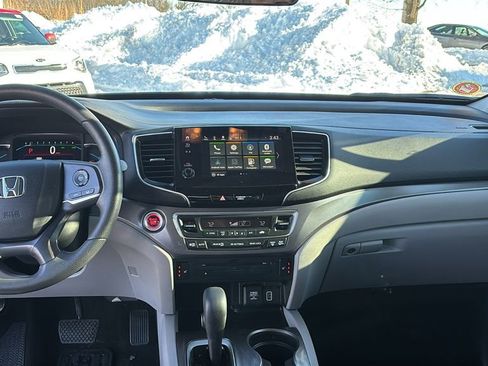 Used 2020 Honda Pilot EX image 12