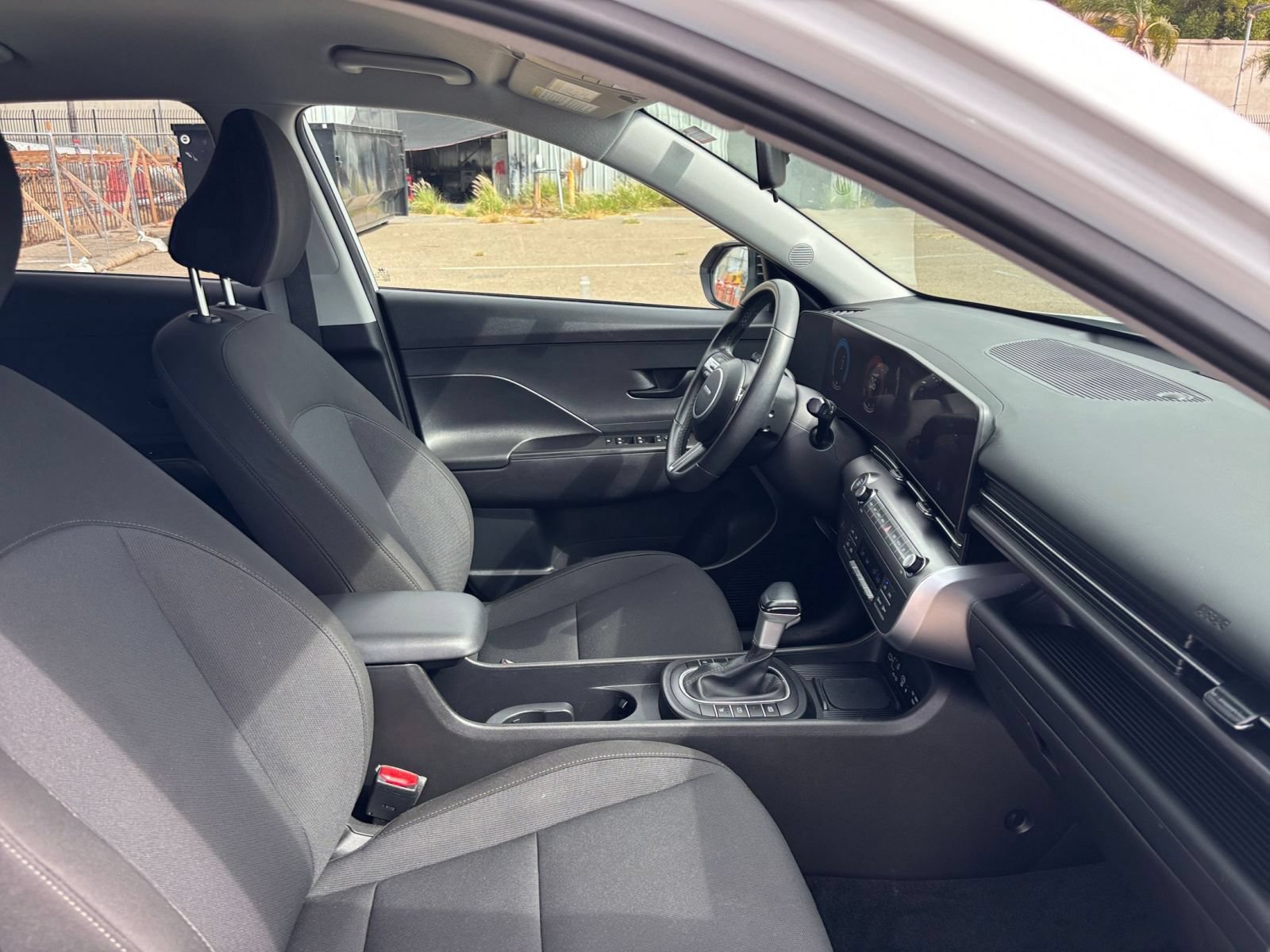 Used 2026 Hyundai Kona SEL Sport FWD image 35