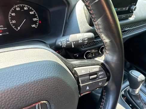 Used 2025 Honda HR-V Sport image 19