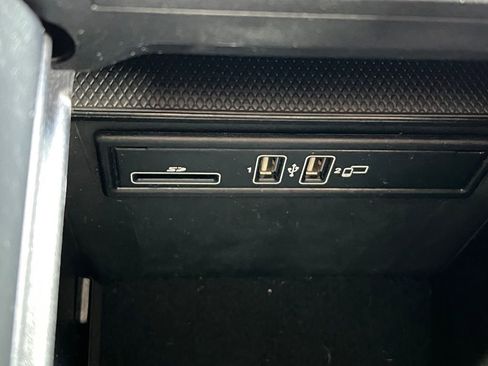 Used 2018 Mercedes-Benz GLC 43 AMG 4MATIC image 23