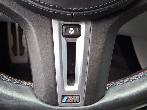 Used 2018 BMW M5 image 20