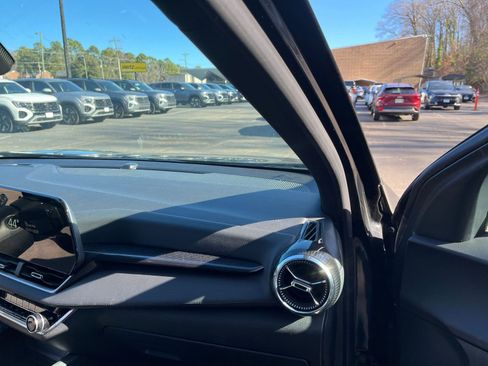 Used 2025 Chevrolet Equinox LT image 34