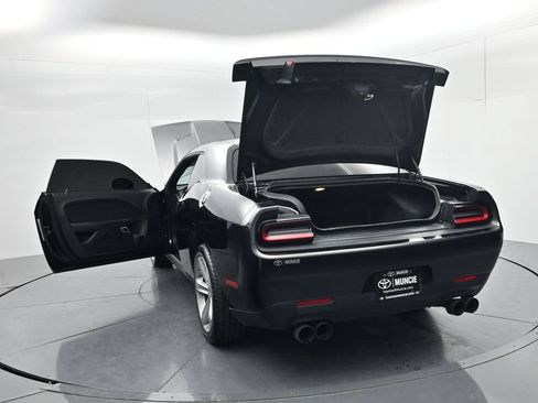 Used 2016 Dodge Challenger R/T RWD image 55