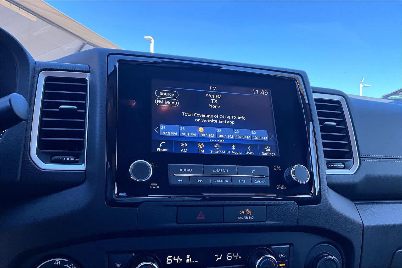 Used 2022 Nissan Frontier SV AWD/4WD image 29