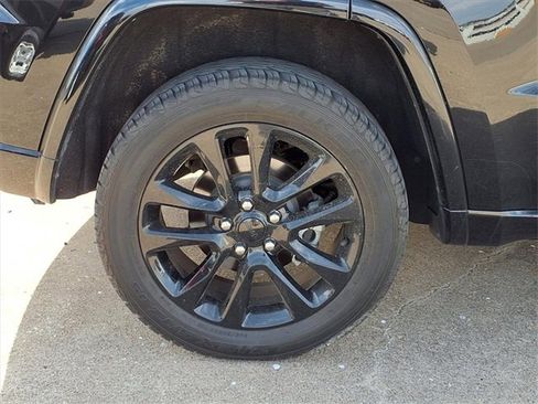 Used 2020 Jeep Grand Cherokee Altitude image 7