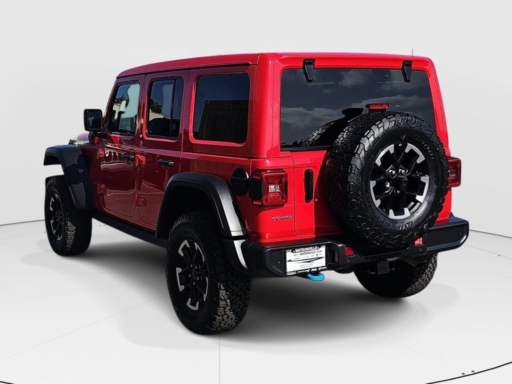 Used 2025 Jeep Wrangler Unlimited Rubicon 4xe w/ Safety Group AWD/4WD image 5