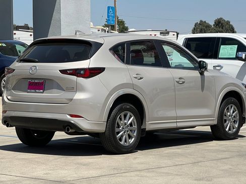Used 2025 MAZDA CX-5 AWD 2.5 S w/ Select Package image 4