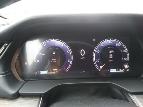 New 2026 Jeep Grand Cherokee Limited w/ Trailer Tow Package AWD/4WD image 13