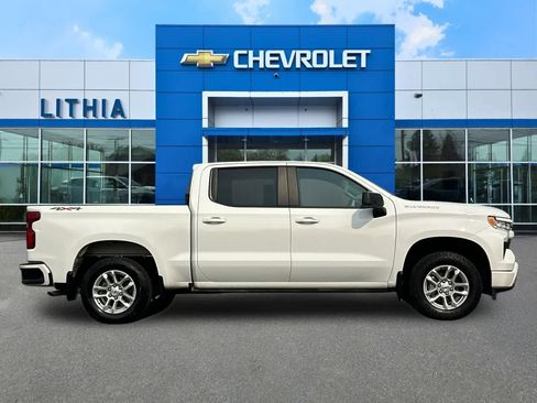 Used 2023 Chevrolet Silverado 1500 RST AWD/4WD image 8