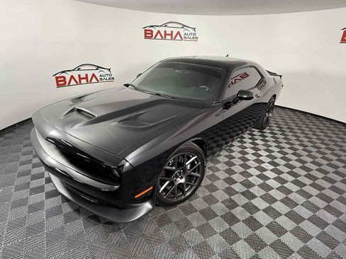 Used 2019 Dodge Challenger R/T Scat Pack w/ Driver Convenience Group image 3