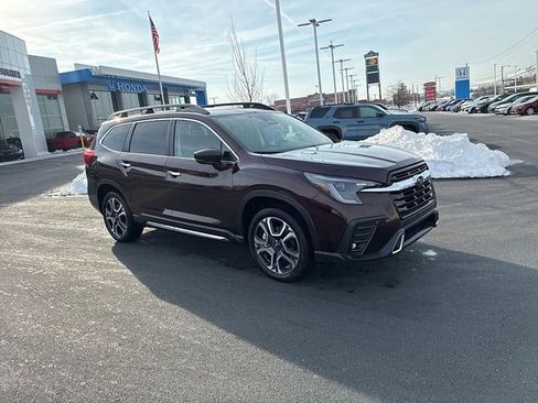 Used 2025 Subaru Ascent Touring w/ Popular Package #2 image 2