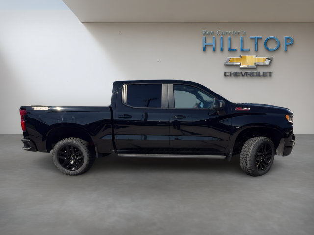 Used 2024 Chevrolet Silverado 1500 LT Trail Boss w/ LT Trail Boss Premium Package AWD/4WD image 3