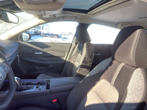 New 2026 Nissan Sentra SV image 25