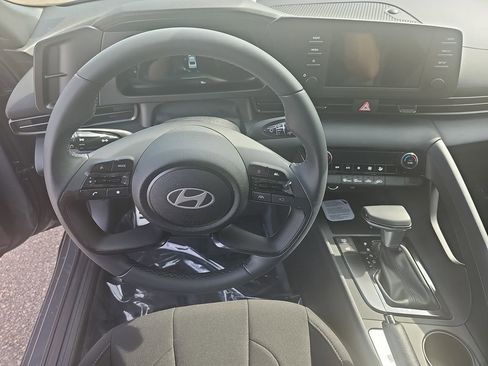 New 2026 Hyundai Elantra Sport image 17