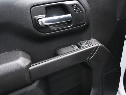 Used 2025 Chevrolet Silverado 1500 W/T RWD image 8