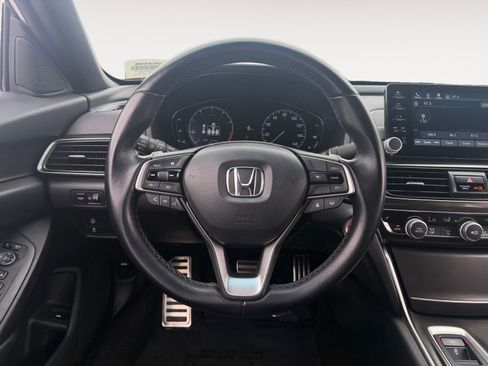 Used 2022 Honda Accord Sport image 12