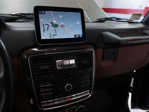 Used 2017 Mercedes-Benz G 63 AMG 4MATIC image 10