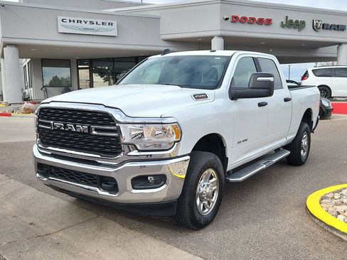 Used 2024 RAM 2500 Big Horn w/ Bed Utility Group image 4