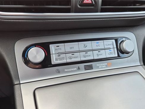 Used 2021 Hyundai Kona SEL FWD image 20