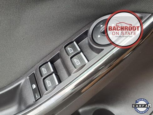 Used 2015 Ford Focus Titanium w/ Titanium Technology Package image 18