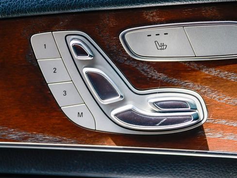 Used 2018 Mercedes-Benz GLC 300 image 21