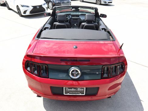 Used 2013 Ford Mustang Premium image 6