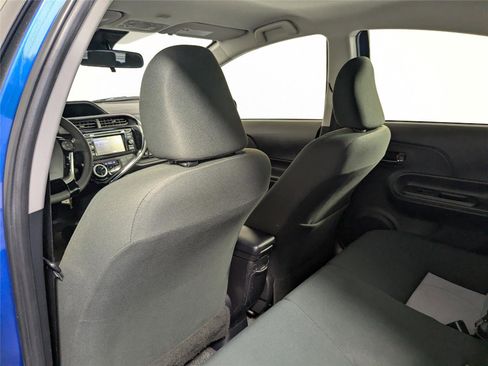 Used 2018 Toyota Prius C Two image 30