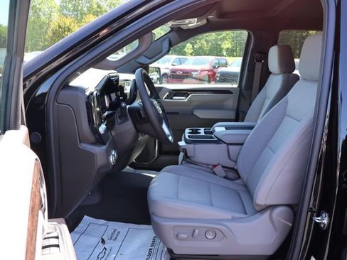 New 2026 GMC Sierra 1500 SLE AWD/4WD image 19