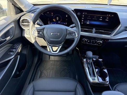 New 2026 Chevrolet Trax ACTIV w/ Sunroof Package image 14