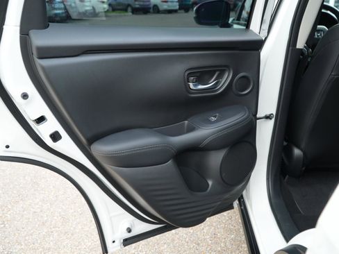 Used 2026 Honda HR-V EX-L image 18